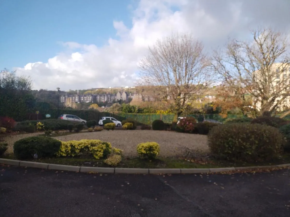 Crescent Apartments Homestay Cork Irlanda